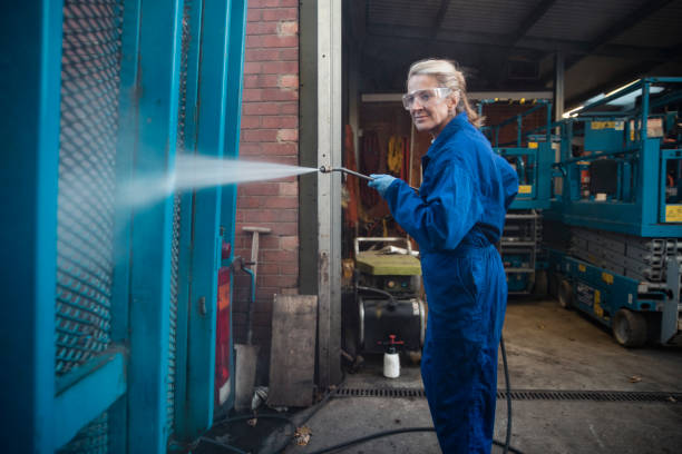 Professional Pressure Washing Services in Home Garden, CA