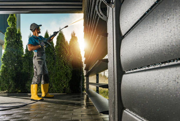 Best Oil Spill Cleanup  in Home Garden, CA